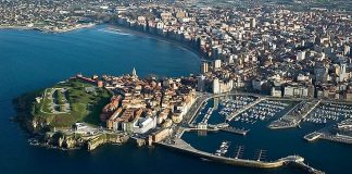 Vista aérea de Gijón