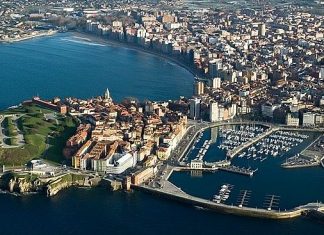 Vista aérea de Gijón