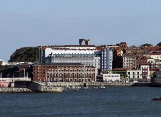 Podemos-Equo Xixón pide al equipo de gobierno que la peatonalización de “El tránsito de las Ballenas” no sea completa Vista general de Cimavilla