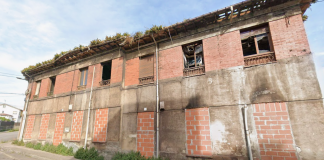 Presentamos diez iniciativas en el Ayuntamiento contra el abandono de Xove